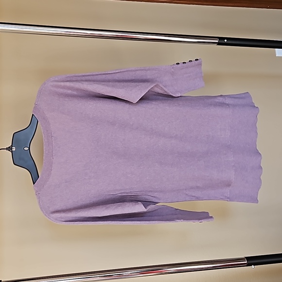 Loft Top - Picture 5 of 6